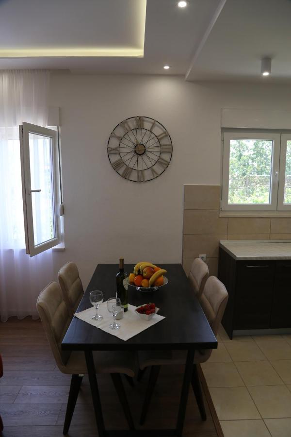 Garden House Apartment Trebinje Luaran gambar
